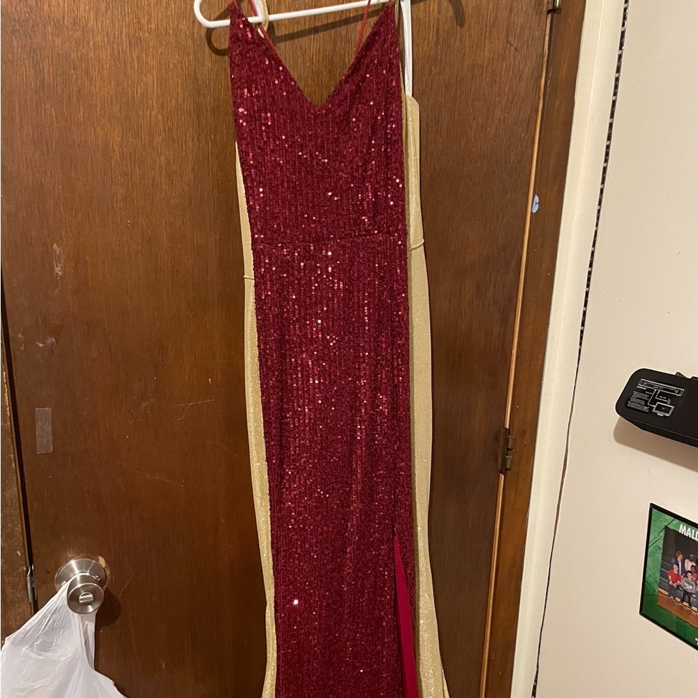 PROM DRESS! - Picture 2 of 3